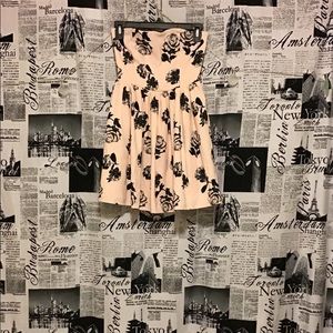 Strapless rose babypink dress